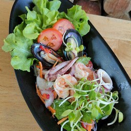 ยำทะเล/รวมมิตร