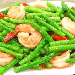 หน่อไม้ฝรั่งผัดกุ้ง