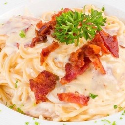 สปาเก็ตตี้คาโบนาร่า