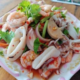 บักแต๋ม หมูกรอบกะทะร้อน มมส.