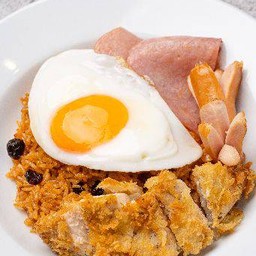 F05 ข้าวผัดอเมริกัน