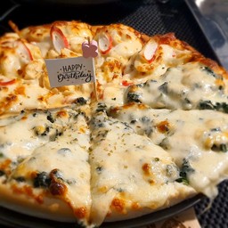 [อร่อยซ่ากับโค้ก] ผักโขม ซีฟู้ด XL +  โค้ก ออริจินัล (ขวด)