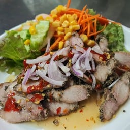 ยำหมูย่าง