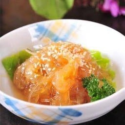 ยำแมงกระพรุนสไตล์ญี่ปุ่น