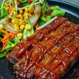 ซี่โครงหมูรมควัน ขนาด 250 กรัม