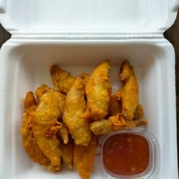 ปลายปีกไก่ชุปแป้งทอด