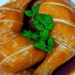 ร้านฉ่ำไก่ต้มน้ำปลา สาขาแมนเฮดตัน