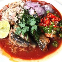 ยำปลากระป๋อง