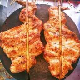 ส้มตำไก่ย่างยายไรแซบๆ