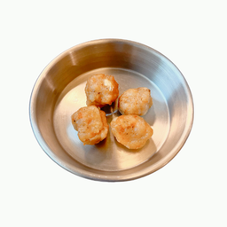 ลูกชิ้นกุ้ง Shrimp ball 3pcs