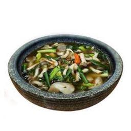 แกงเห็ดรวม (Spicy Mixed Mushroom Soup)