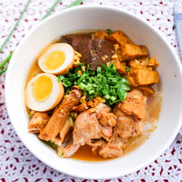 เกาเหลาจั๊บน้ำข้นไก่ สูตรเยาวราช
