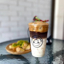 กาแฟบ้านชมพู สูตรเฉพาะ ทางร้าน