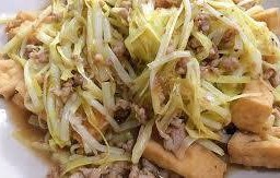 กุยช่ายขาวผัดเต้าหู้