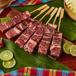 สุรินทร์วากิวเสียบไม้ 1 ไม้ (Grilled Surin Wagyu Beef)