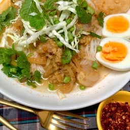 กินไก่ (kin-Kai)