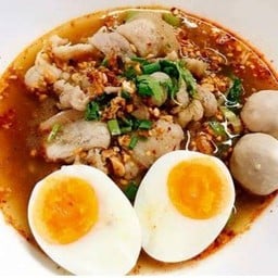 ก๋วยเตี๋ยวต้มยำหมูมะนาวตัวแม่(เตี๋ยวในสวนตาเหริน)