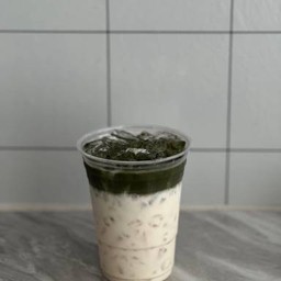 มัทฉะ ลาเต้