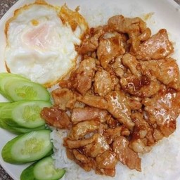 ข้าวไก่กระเทียม