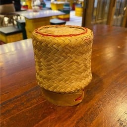 ข้าวเหนียว (STICKY RICE)