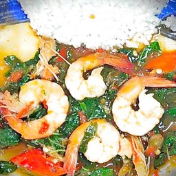 ผัดกระเพรา กุ้ง