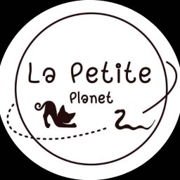La Petite Planet