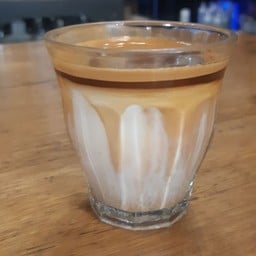 เดอตี้  (Dirty Coffee)