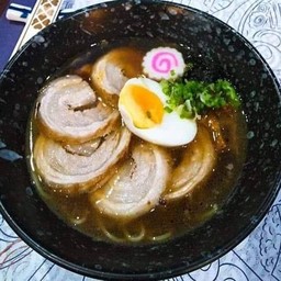 ชาชูต้มยำราเมน