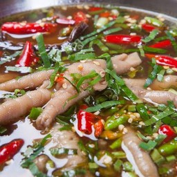 ต้มซุปเปอร์ตีนไก่