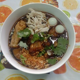 ซากินะฮุ์ ก๋วยจั๊บ กระเพาะปลาน้ำแดง