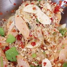 ป้าตุ้มยำแซ่บ
