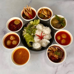 เซ็ทขนมจีน 4 น้ำยา (เลือกได้)