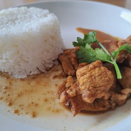 ข้าวหมูกระเทียม