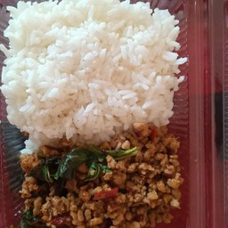 ผัดกะเพรานิราแซ่บ