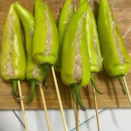 พริกหยวกยัดไส้หมูเด้ง