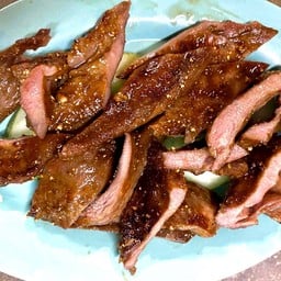 ลิ้นหมูย่าง