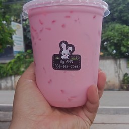 นมชมพูเย็น  ( มีการชงไว้ รสชาติจะได้ตามที่ทางร้านทำ )