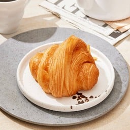 PLAIN CROISSANT
