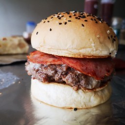 CLASSIC BEEF