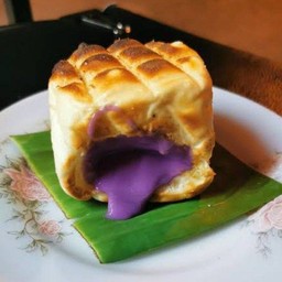 ปังปิ่งไส้ทะลัก เผือกหอมนม