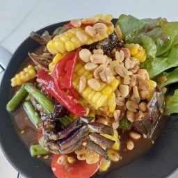 อชิเกี๋ยวเตี๋ยวเนื้อตุ๋น สาขาระยอง