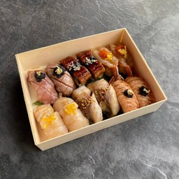 ซูชิรวมเอโดะอาบุริ