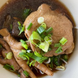 ไก่ตุ๋น+ตีนไก่