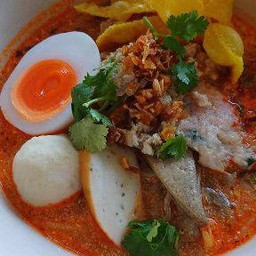 ก๋วยเตี๋ยวต้มยำสุโขทัย