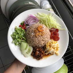 ข้าวคลุกกะปิ