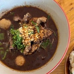 ก๋วยเตี๋ยวเรือถูกปาก  สาขาแม่สาย