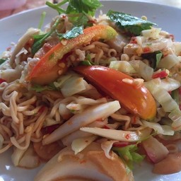 ยำมาม่า