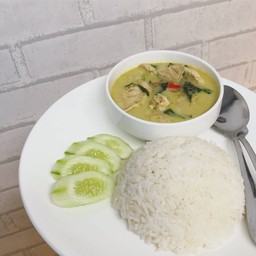 ข้าวแกงเขียวหวานไก่