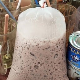 กาแฟโบราณ หน้าร้านDจัง ถนน345