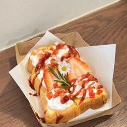 ปังปิ้ง สตอเบอร์รี่ครีมสด